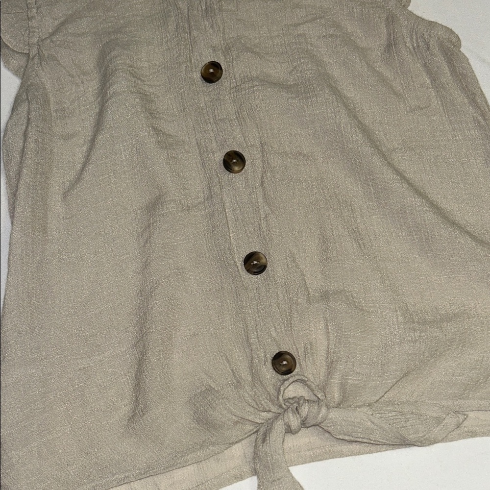 Beautees Cream Button-Front Ruffle Sleeve Top - Picture 3 of 3